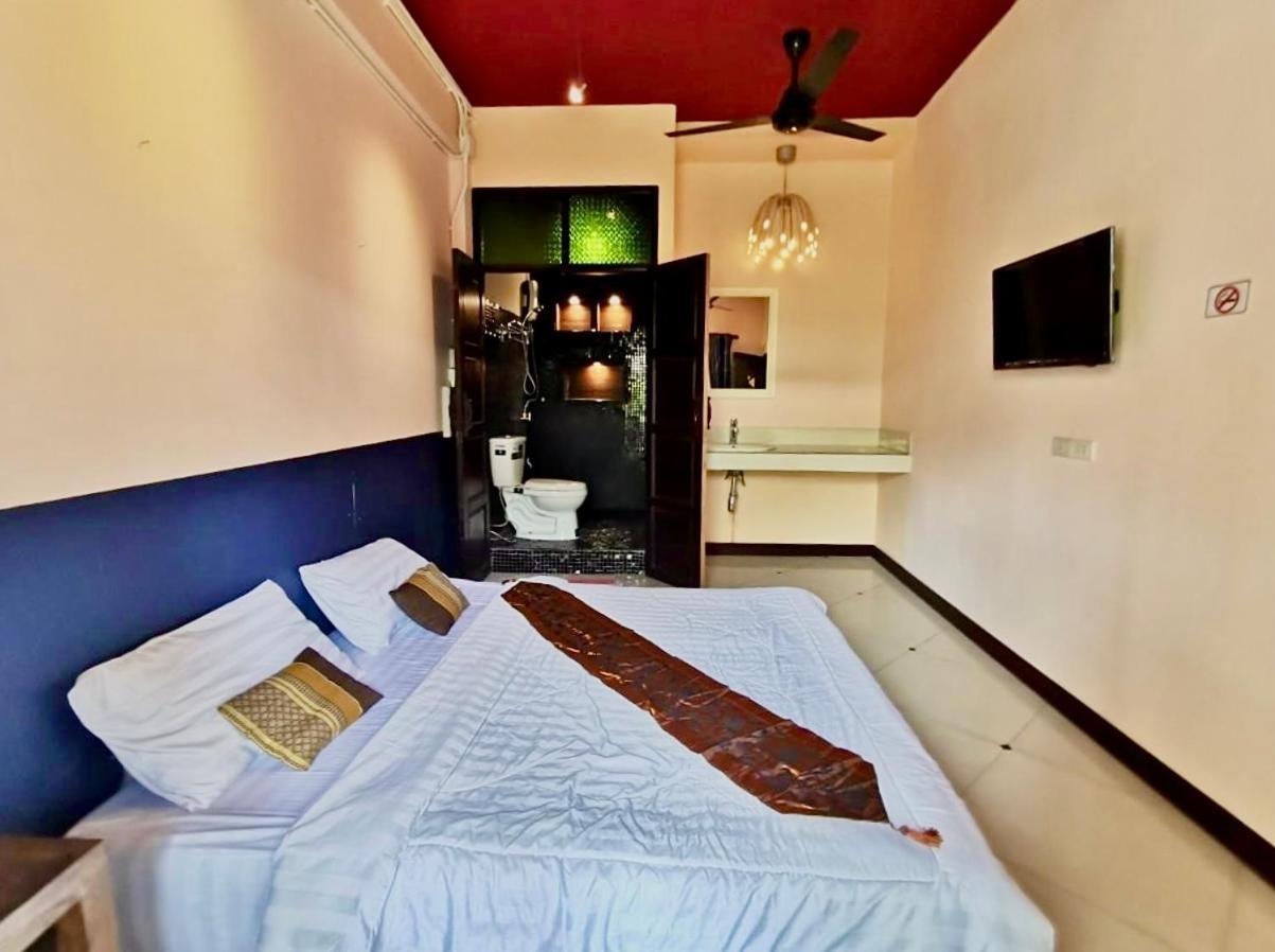 Madera House Chiang Mai Hotel Екстериор снимка